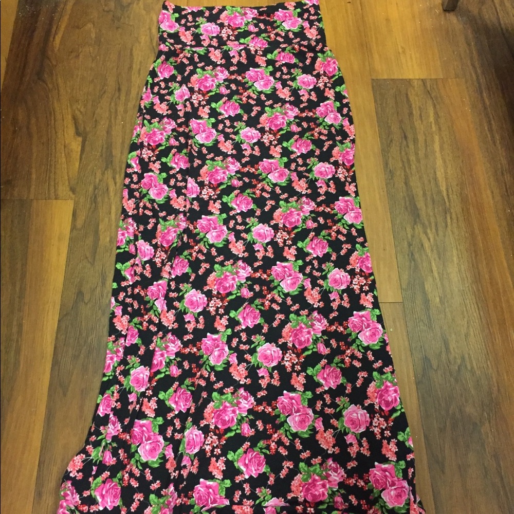 Floral maxi skirt